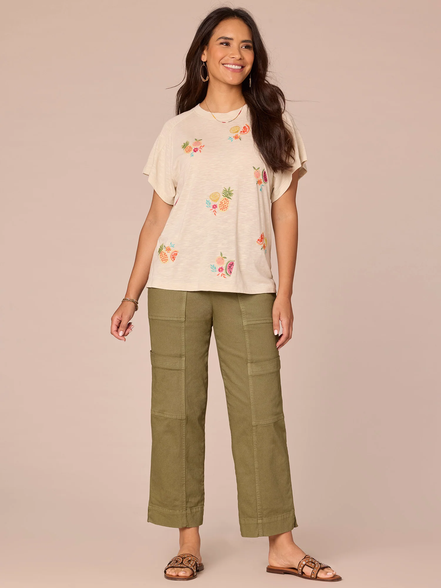 Short Sleeve Scoop Neck Embroidered Fruit Knit Boyfriend Tee